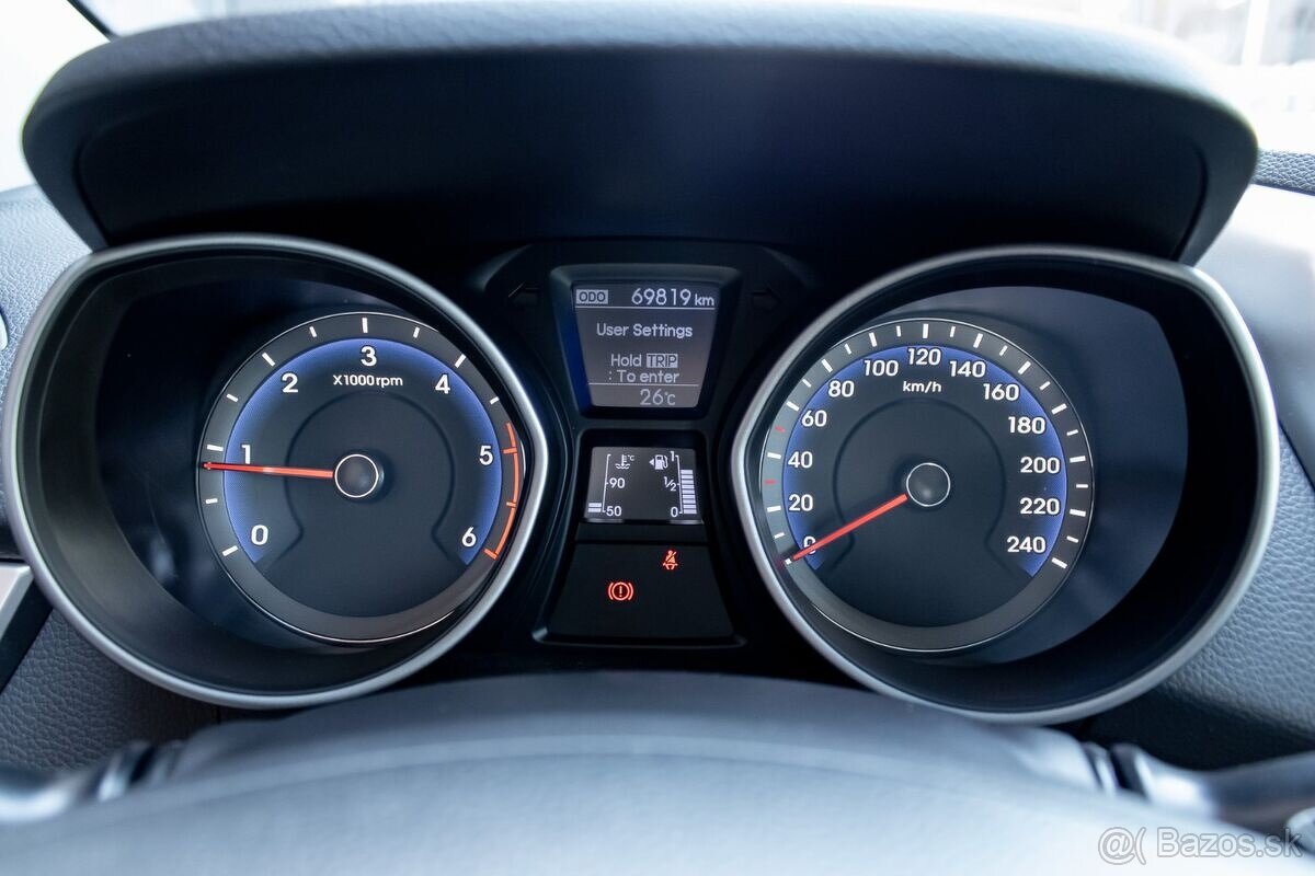 Hyundai i30 - 16