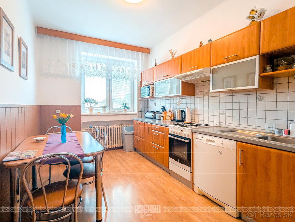 Polyfunkčná budova s bytmi pri hlavnej ceste v Ružindole - 16