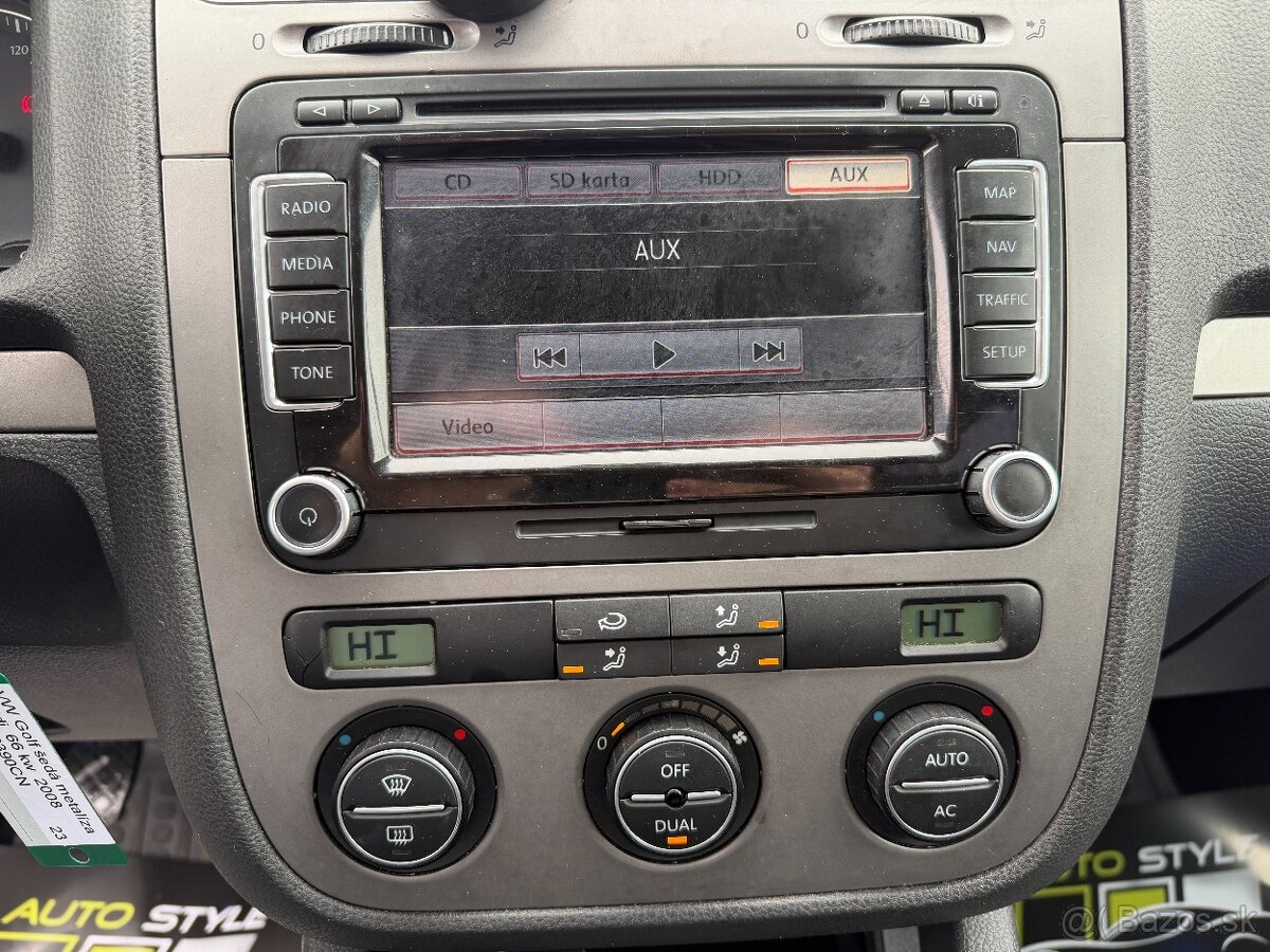 Volkswagen Golf 1.9 TDI Trend • Manuál • Hatchback • 2 250 € - 16