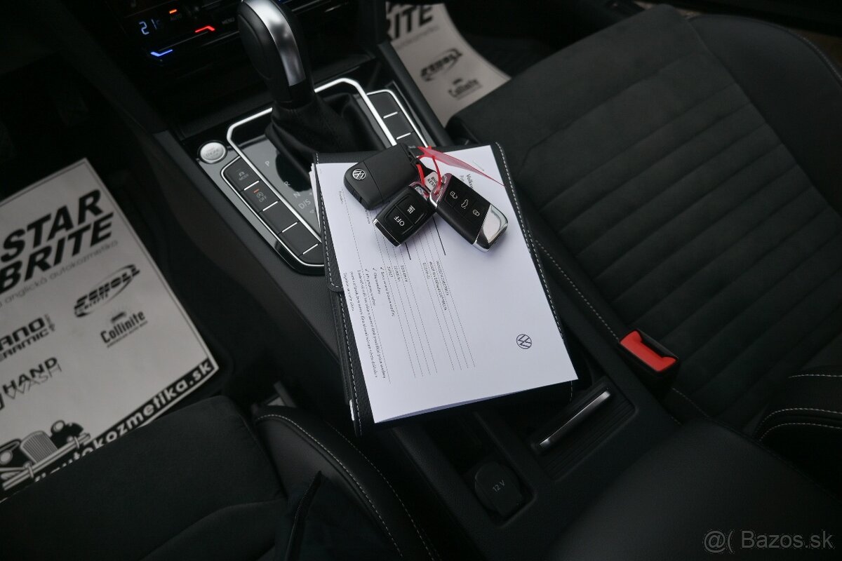 Volkswagen Passat Variant 2.0 TDI Elegance 4Motion DSG - 16