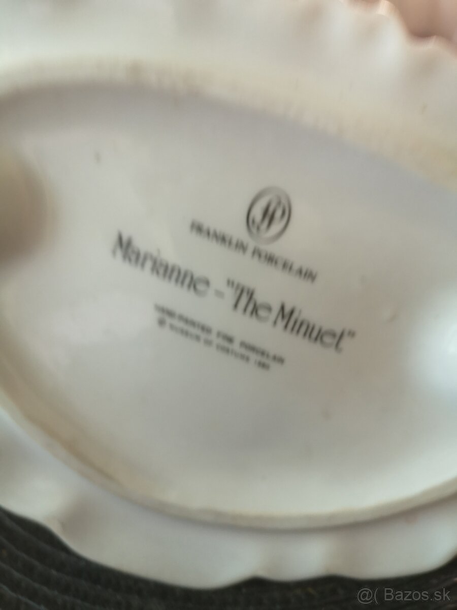 porcelánová soška Dux - 16