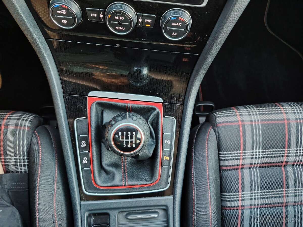 VW Golf 7 GTI 2.0TSI 162Kw M6 2015 - 16