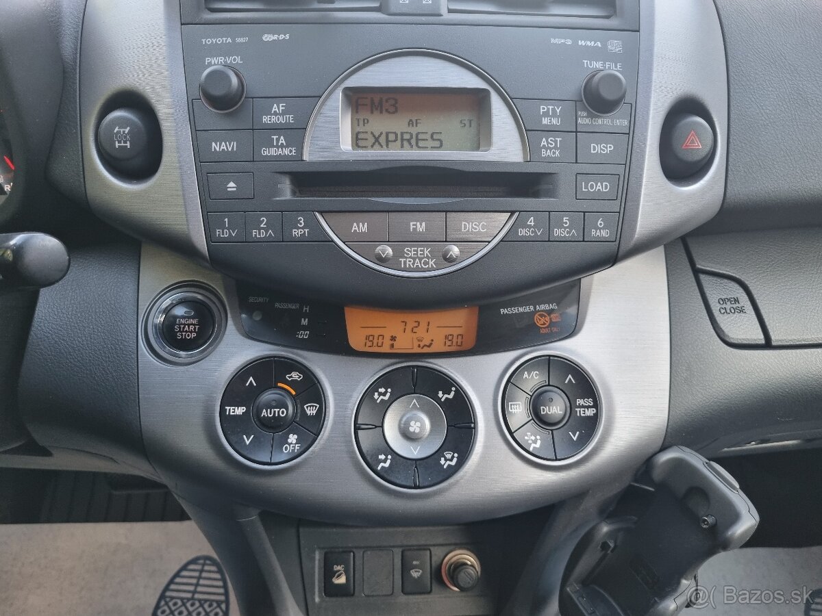 ===Toyota RAV4 2.0 VVT-i Lux A/T=== - 16