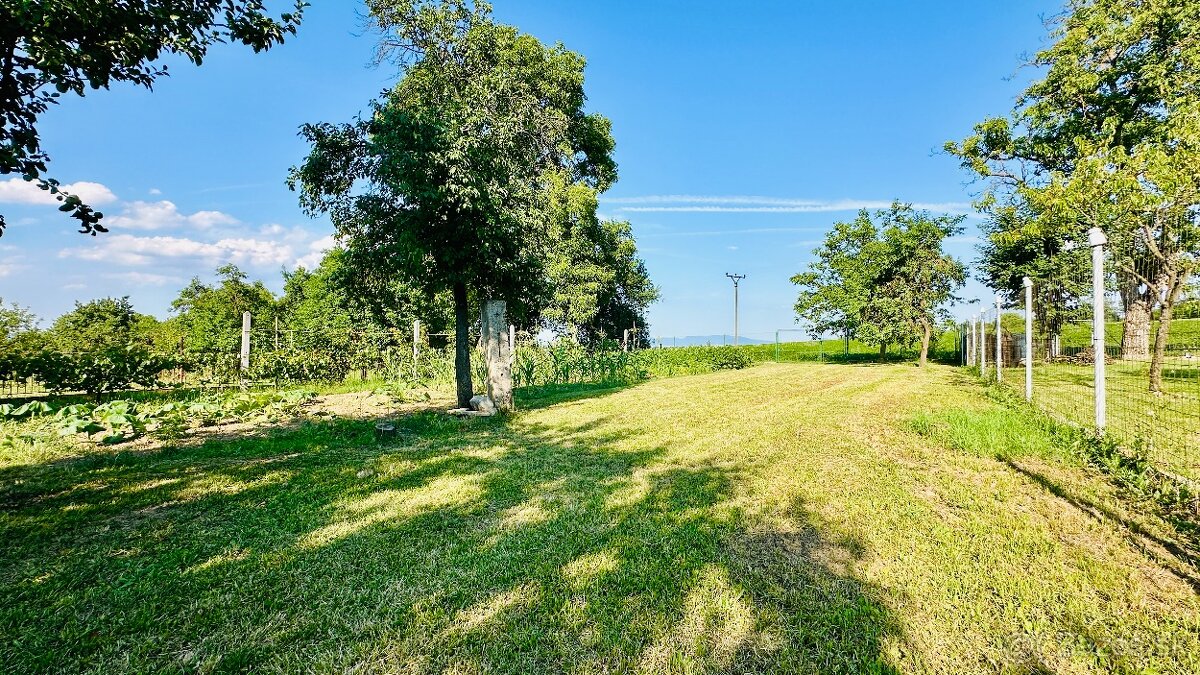 PREDANÝ Rodinný dom Vyšný Lanec - časť obce Perín - 16