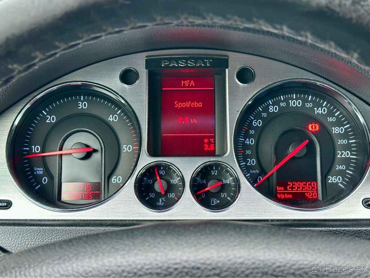 Volkswagen Passat B6 Combi 2.0TDI 240 000km Nová STK - 16