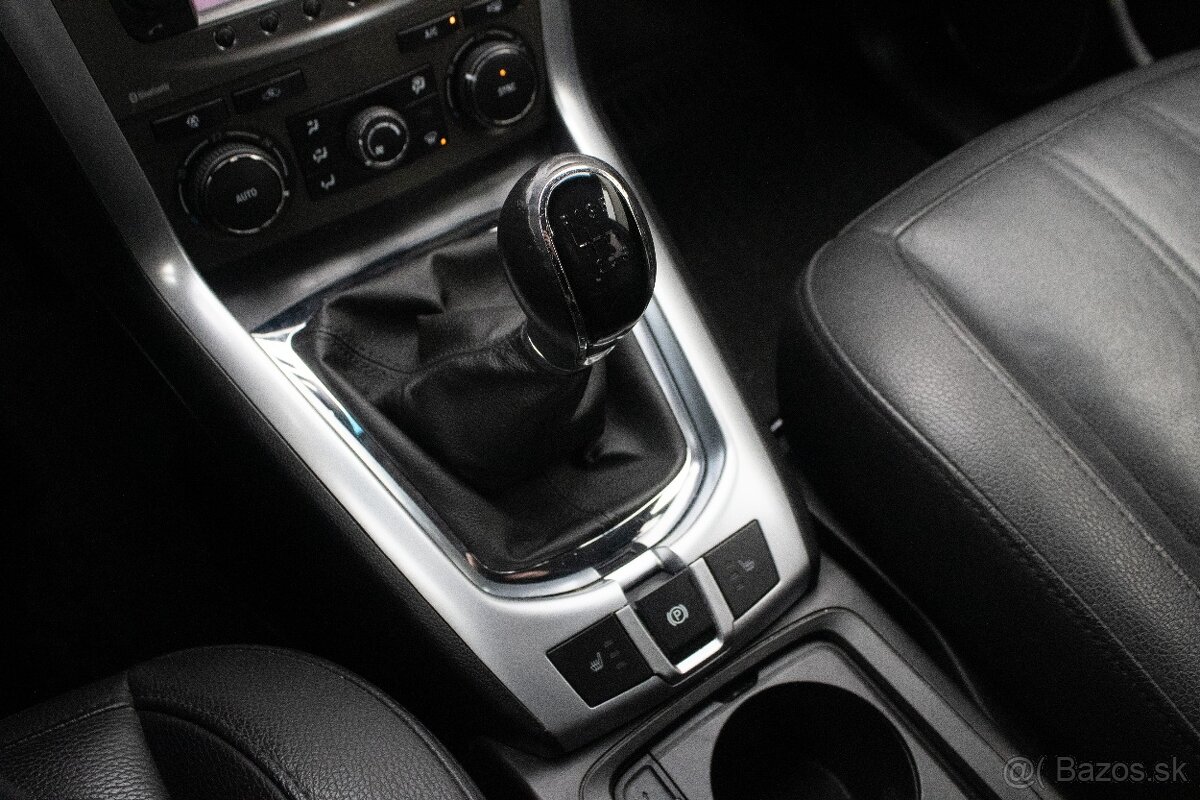 Opel Antara 2.2 CDTI, 135kW (2014) - 16