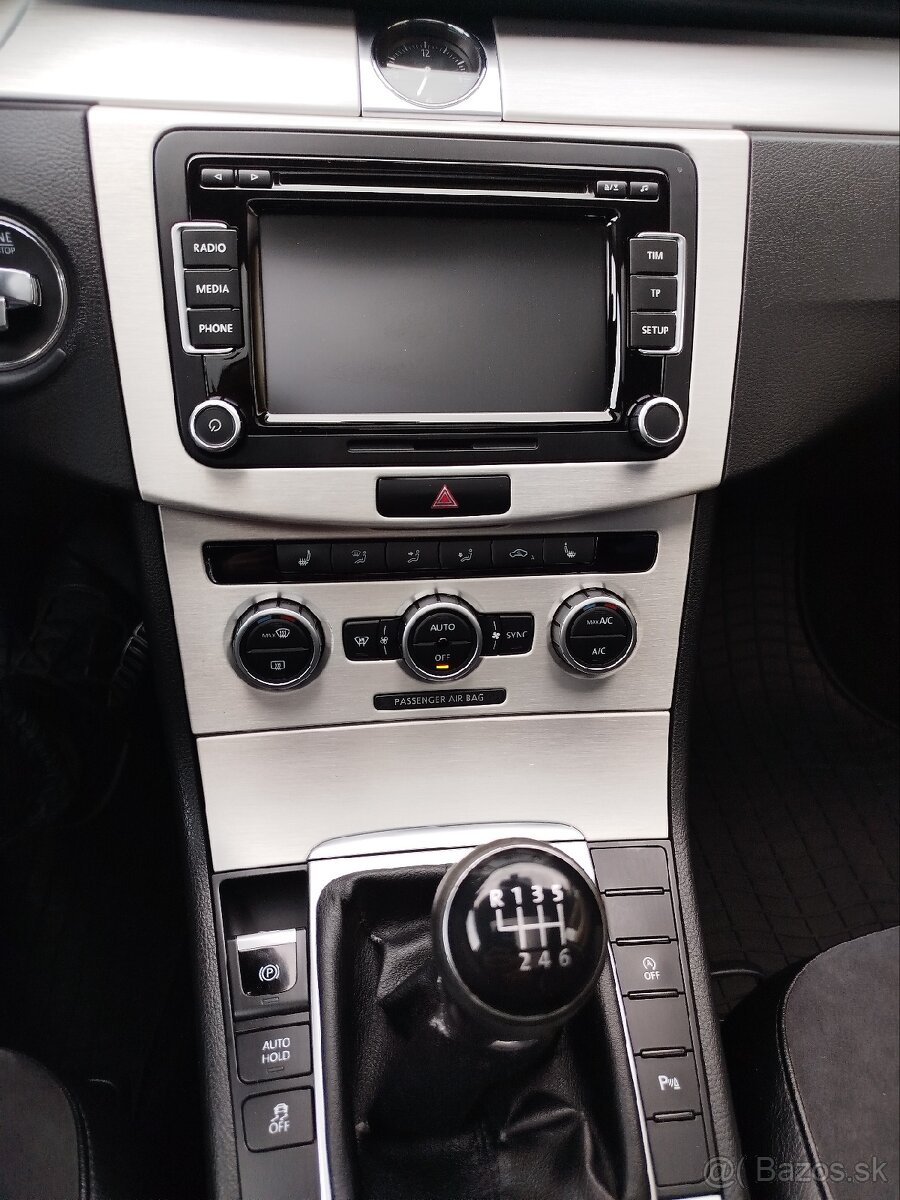Volkswagen Passat B7 2.0TDI 103kw - 16