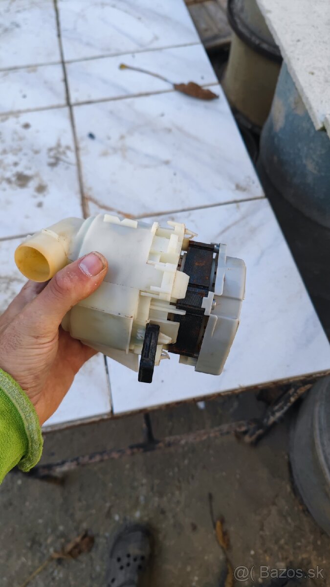 diely na umyvacku bosch - 16