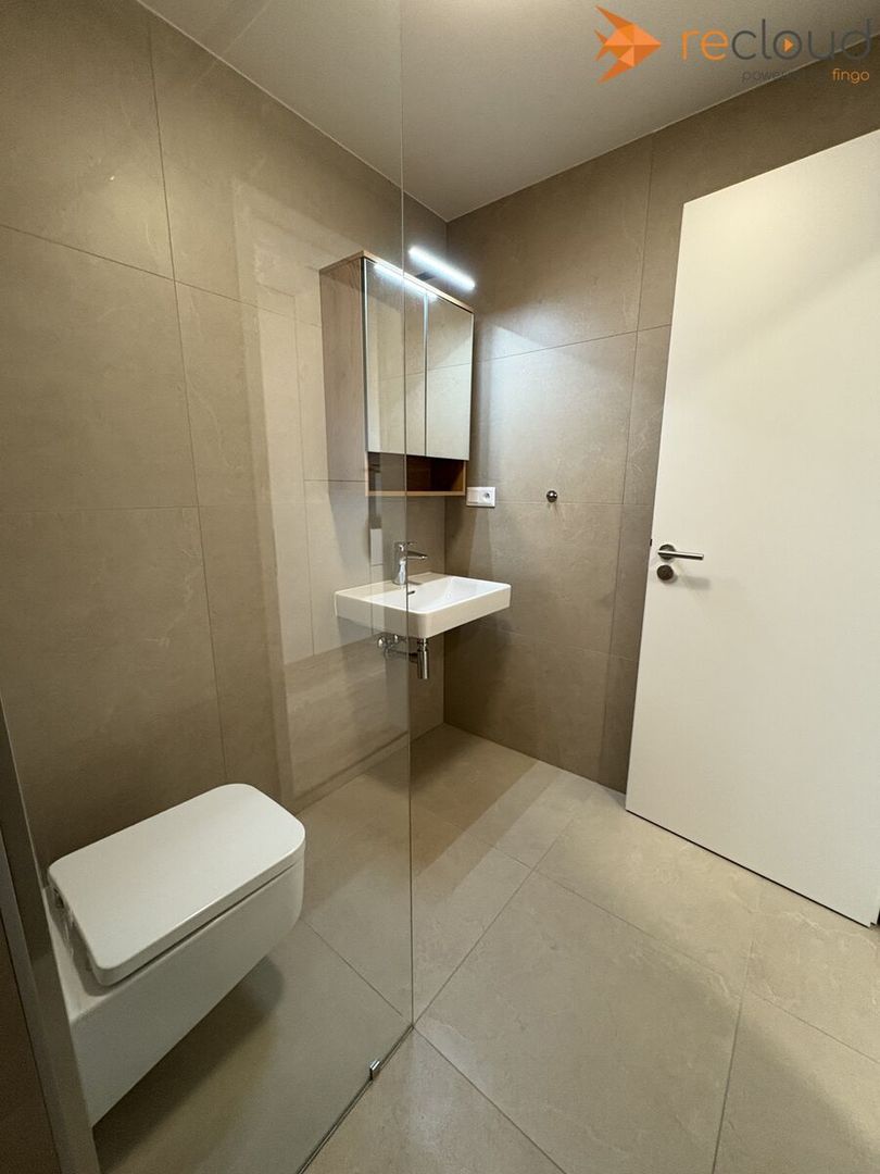 Moderné bývanie v srdci nového downtownu Bratislavy - 16