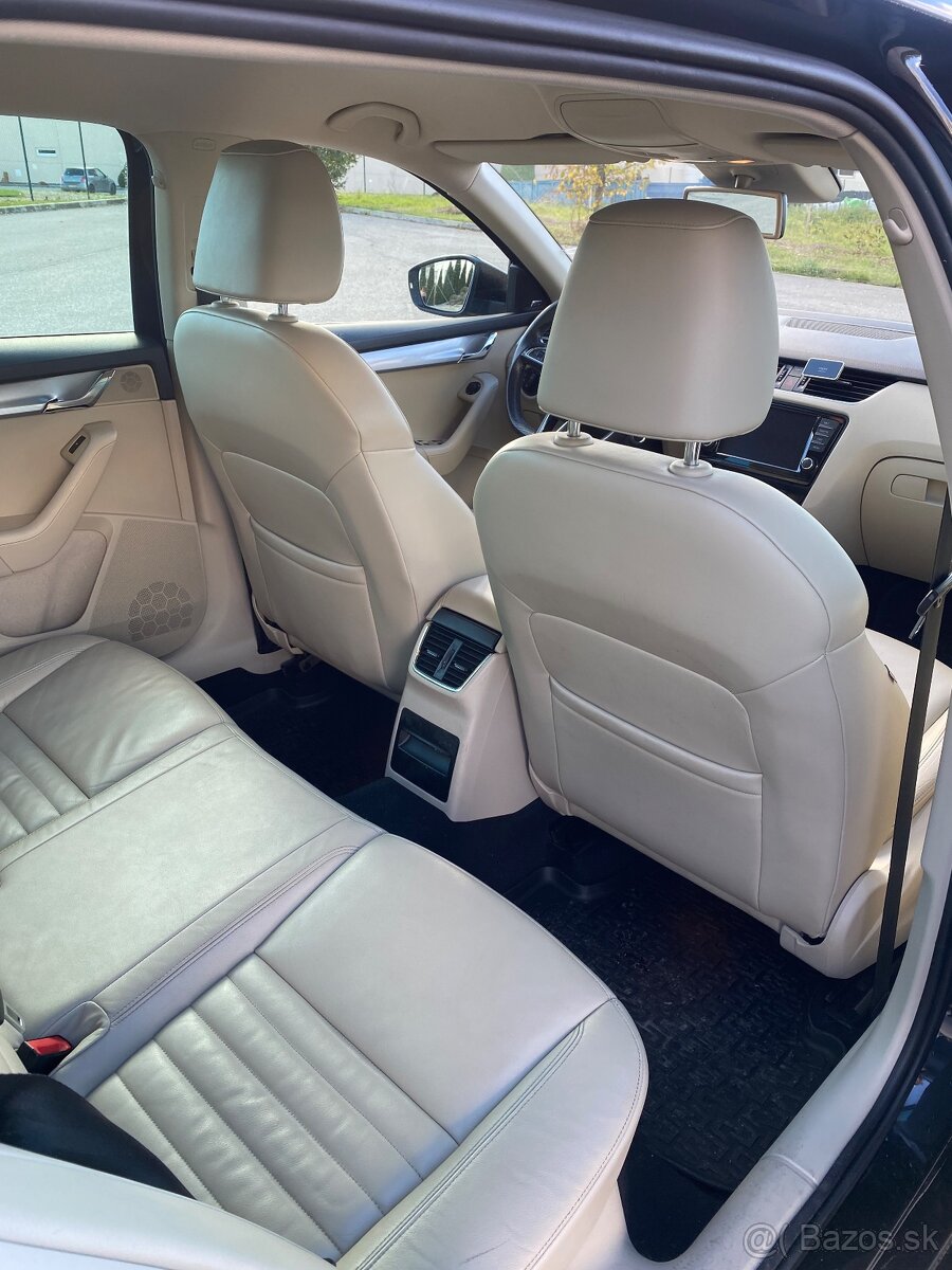 Škoda Octavia DSG 10/2014 - 16