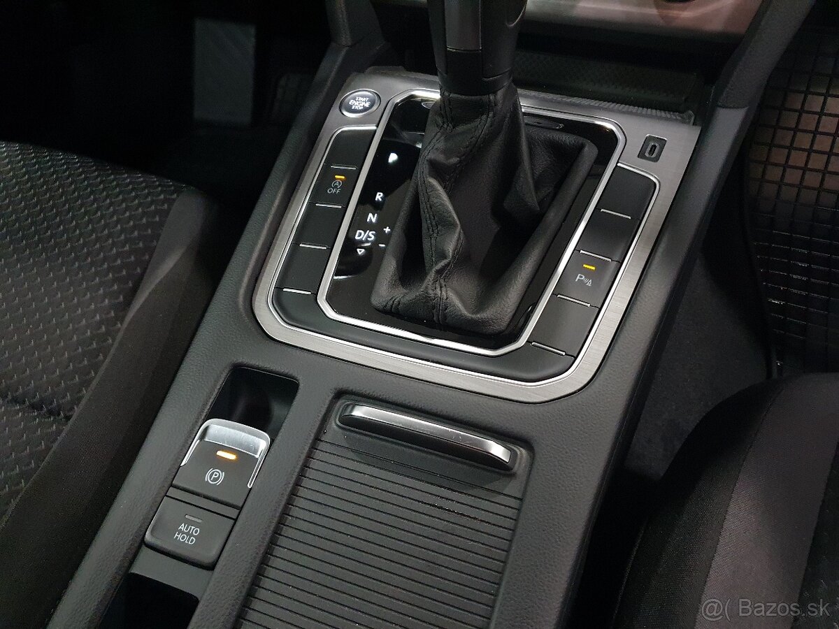 VW Passat B8 Variant 2.0 TDI 110kW DSG - záruka Autodraft - 16