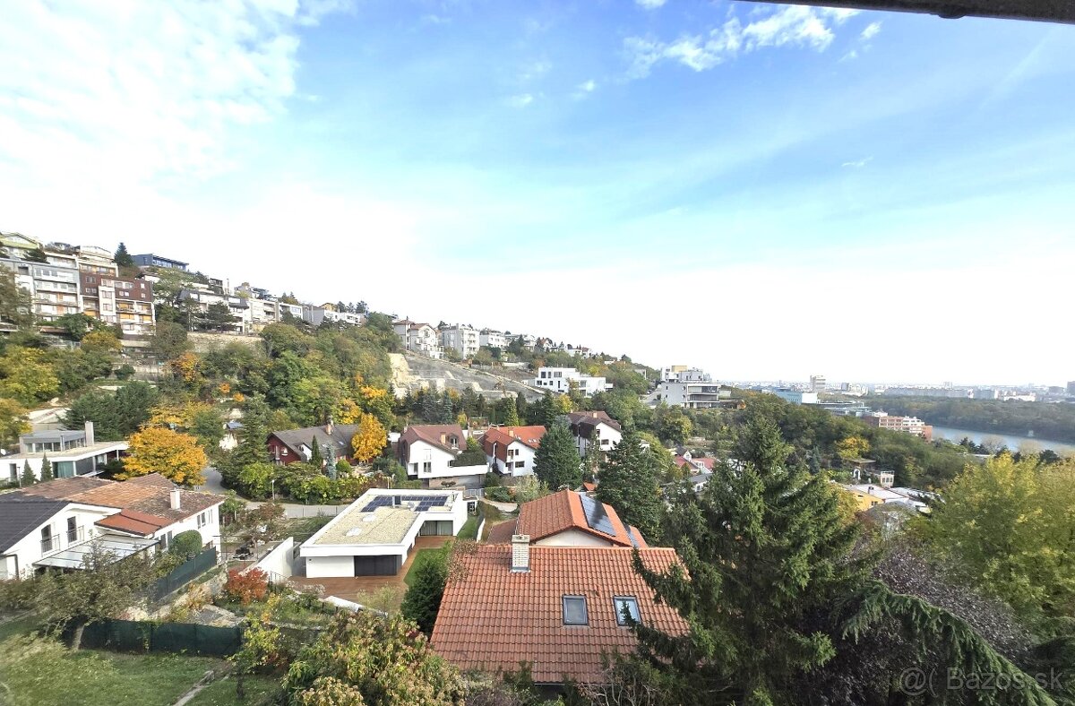 Prenájom – 4 izbový exkluzívny byt s výhľadom BA I - 16