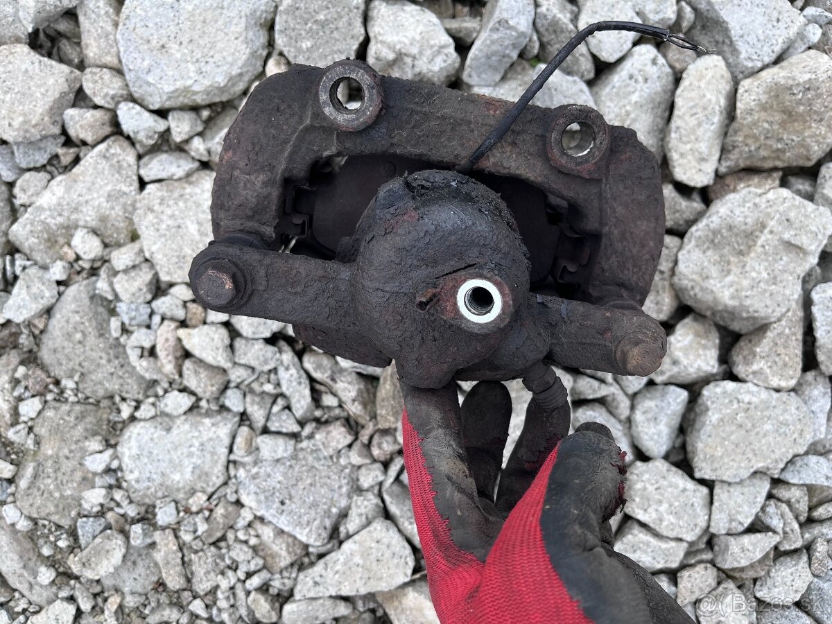 Škoda Fabia 2,Roomster kompresor,štarter,poloos,servoriadeni - 16