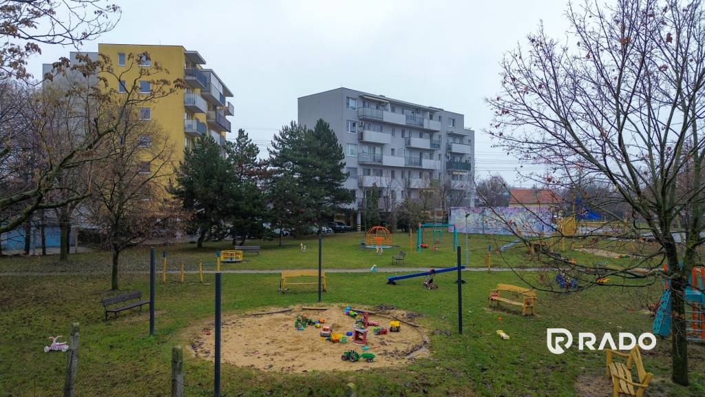 RADO | 3i byt so zasklenou loggiou a pivnicou | Ružinov - Po - 16