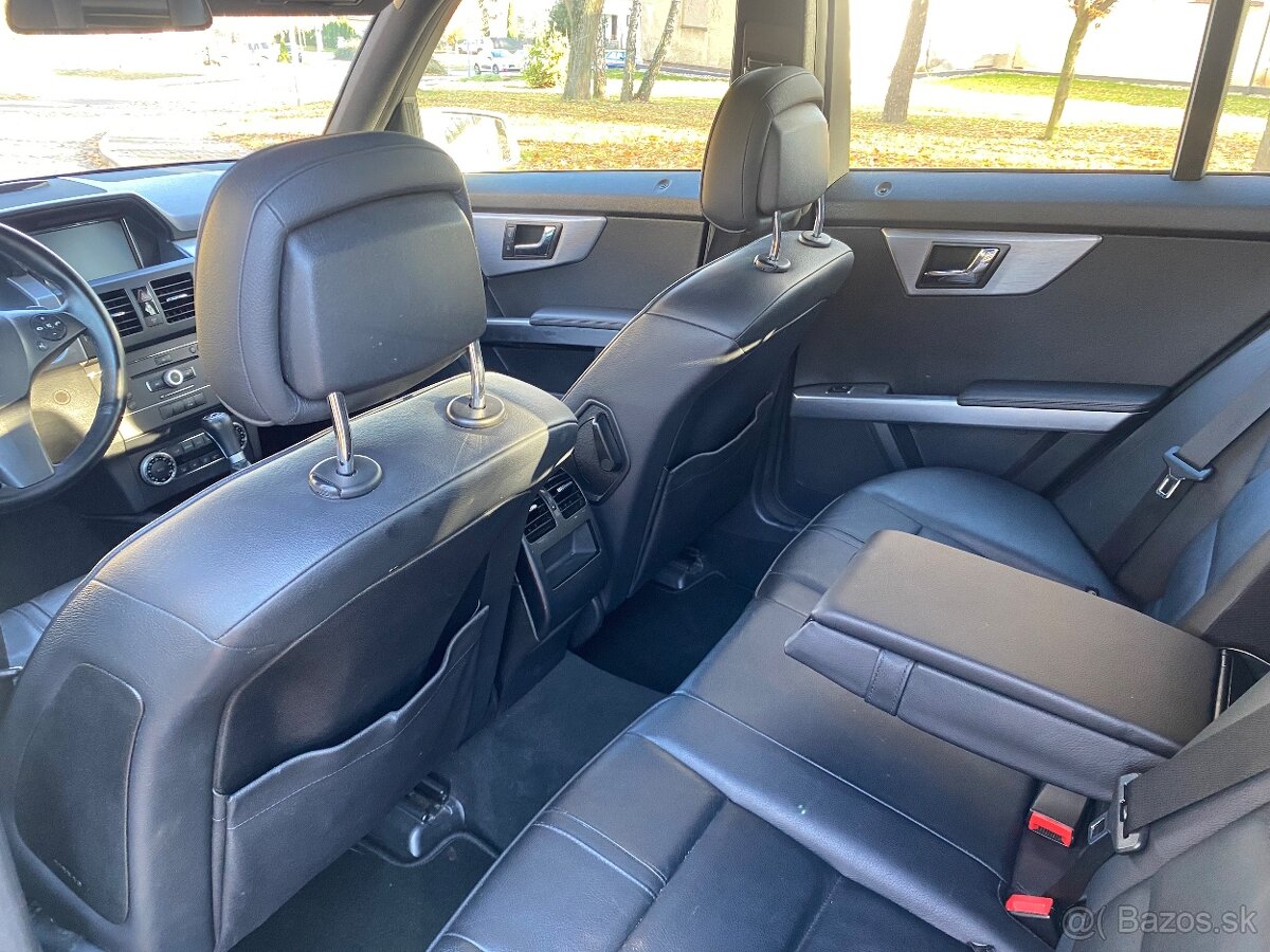 Mercedes-GLK 220 CDI BLUE 4 MATIC A/T - 16