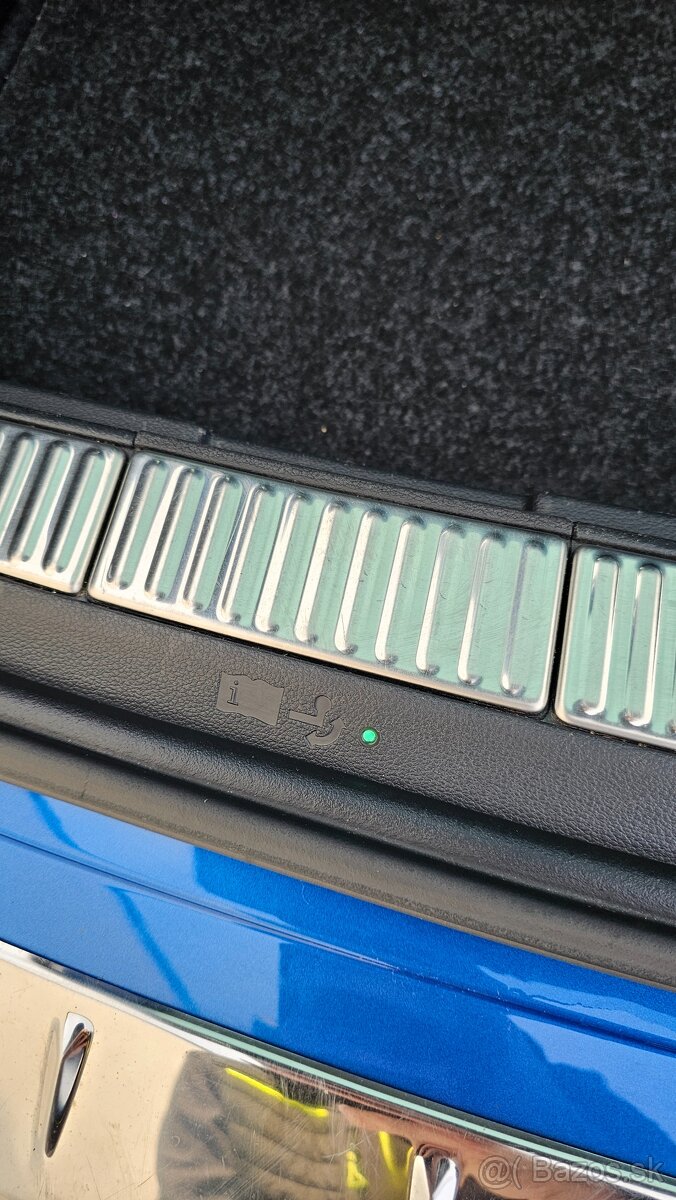 Škoda Superb Combi L&K, TDi 4x4, 147 kW, DSG7, 2021, Webasto - 16