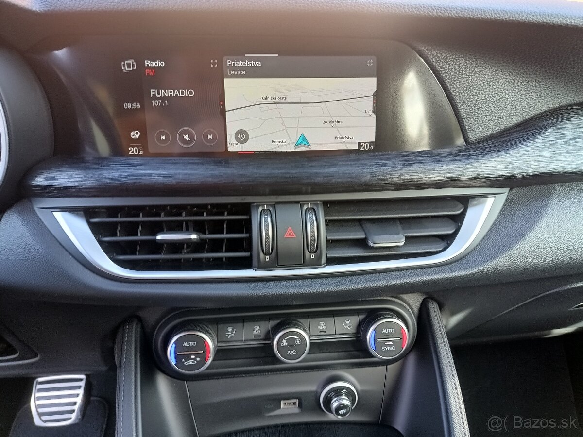 Alfa Romeo Stelvio 2.2 JTD 190k AWD A/T r.v.2022 - 16