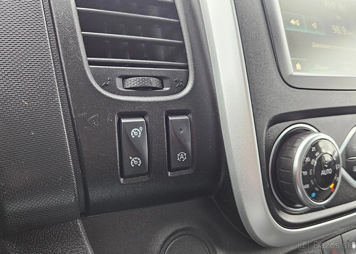 Renault Trafic Long L2H1 2.0dCi/120 koni - 2020 - 16