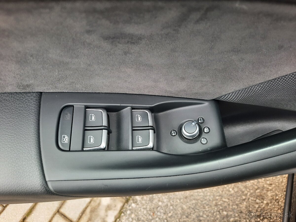 Audi RSQ3 RS Q3 performance 2.5 quattro STR - 16