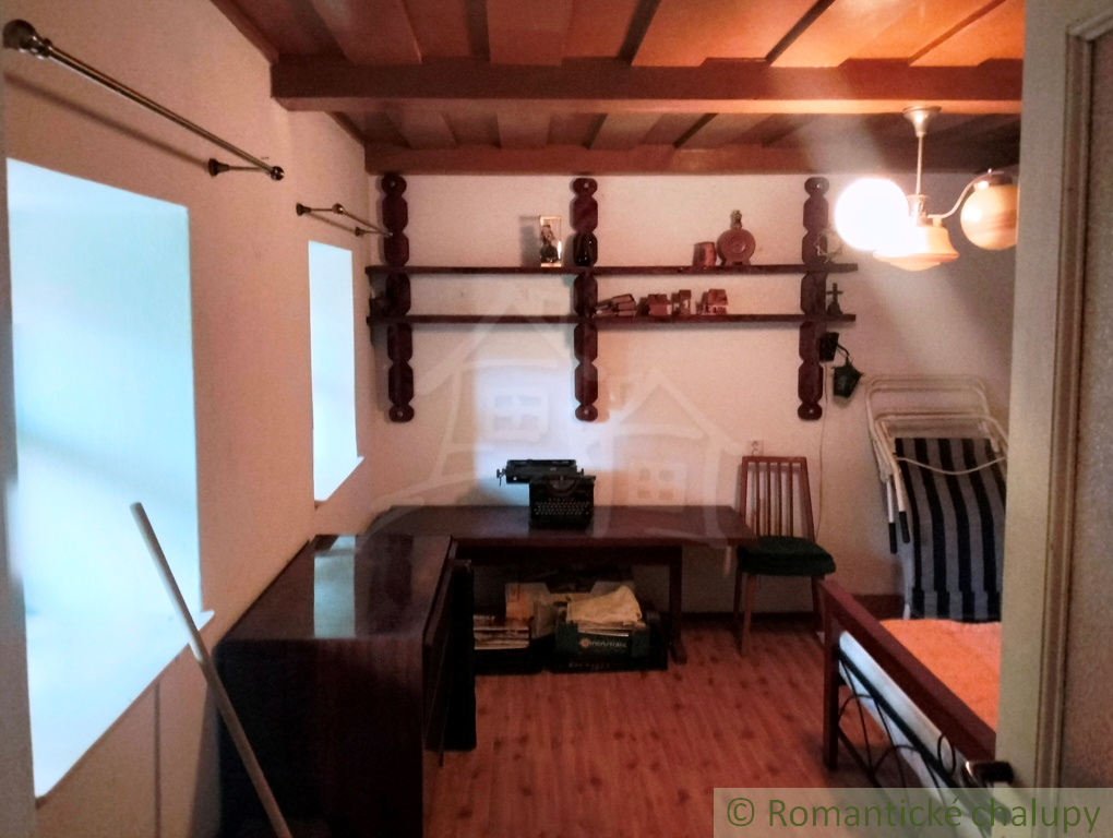 Chalupa na samote v Bielych Karpatoch na predaj - 16