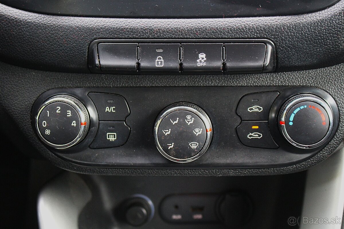 KIA.....CEED...66KW...CRDI...MANUAL 6st...2013....179TIS..KM - 16