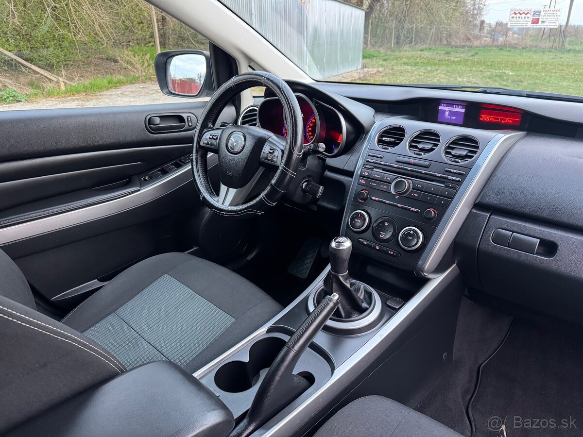 Mazda CX-7 - 16