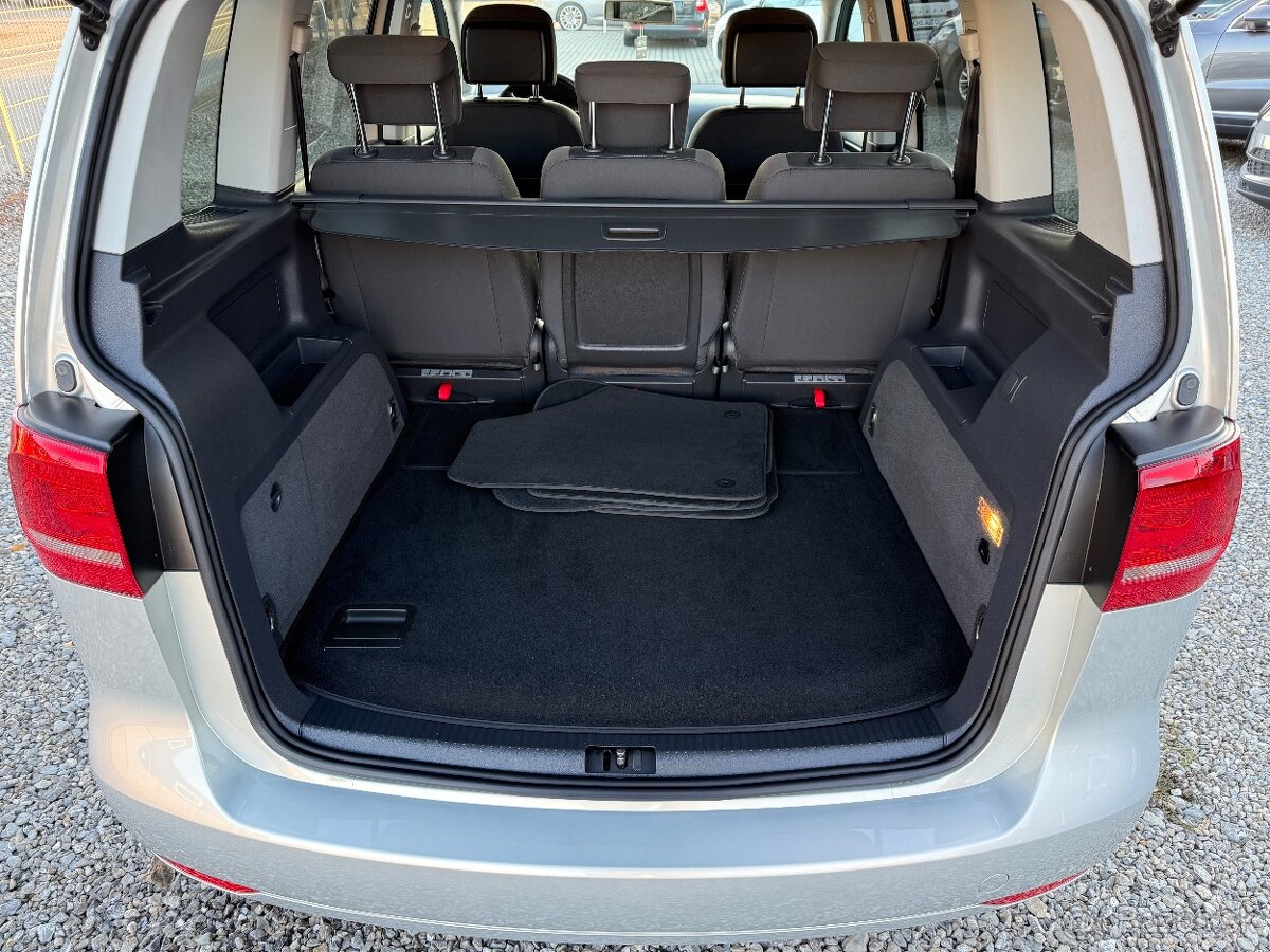 Volkswagen Touran 1.4TSI Highline - 16