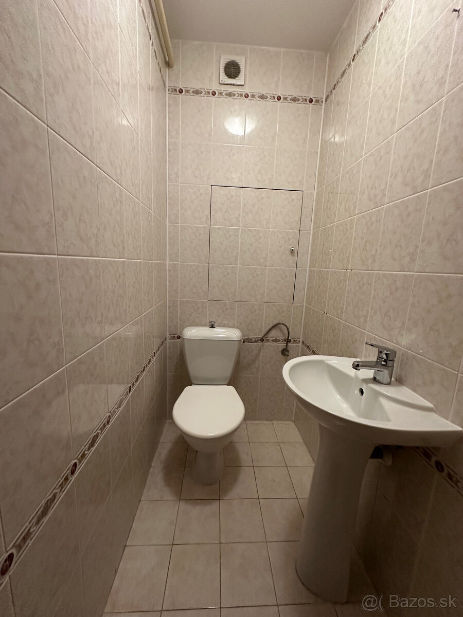 TOP ponuka: 3-izbový byt s 2 loggiami – Lamač, Bakošova ul. - 16