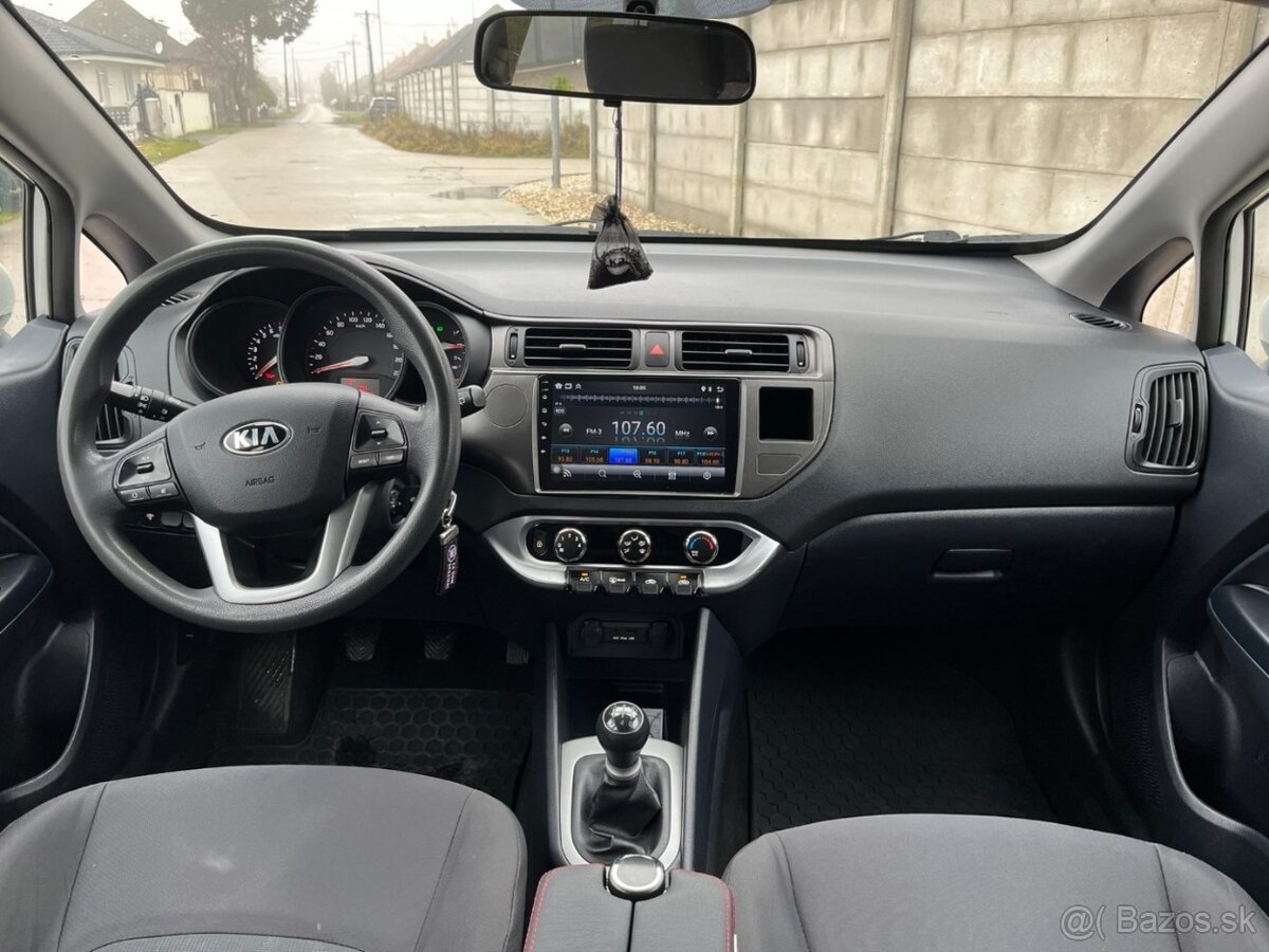 KIA Rio 1.25 CVVT - 16
