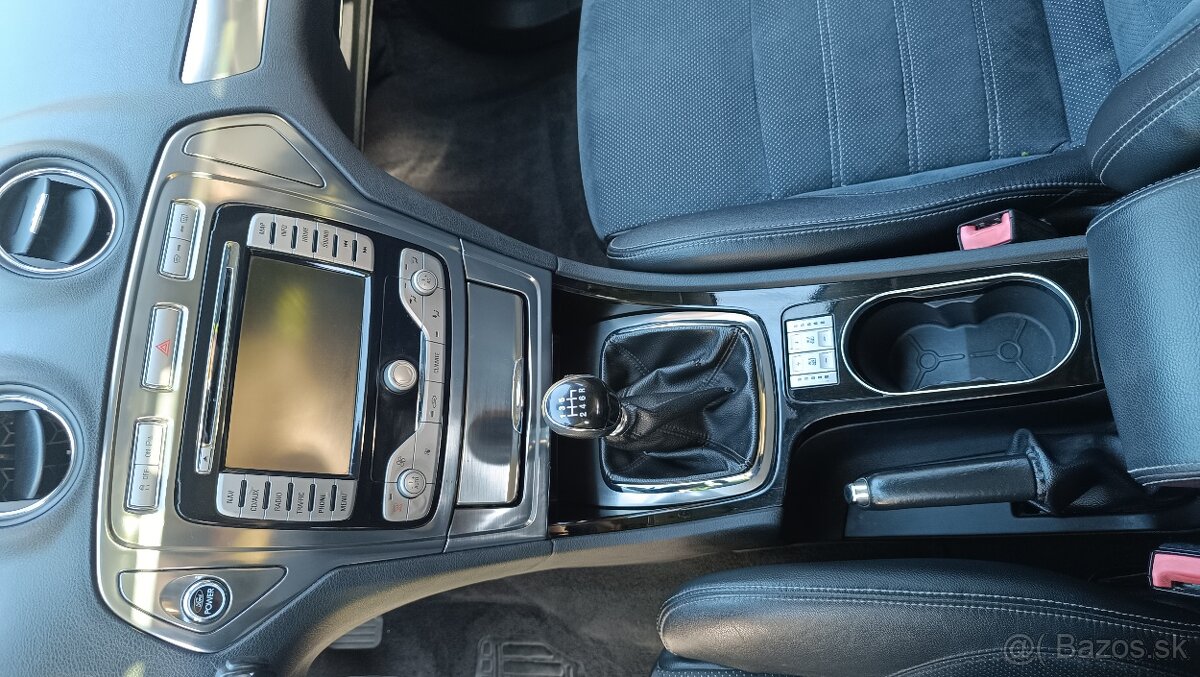 Predám Ford Mondeo combi - 16