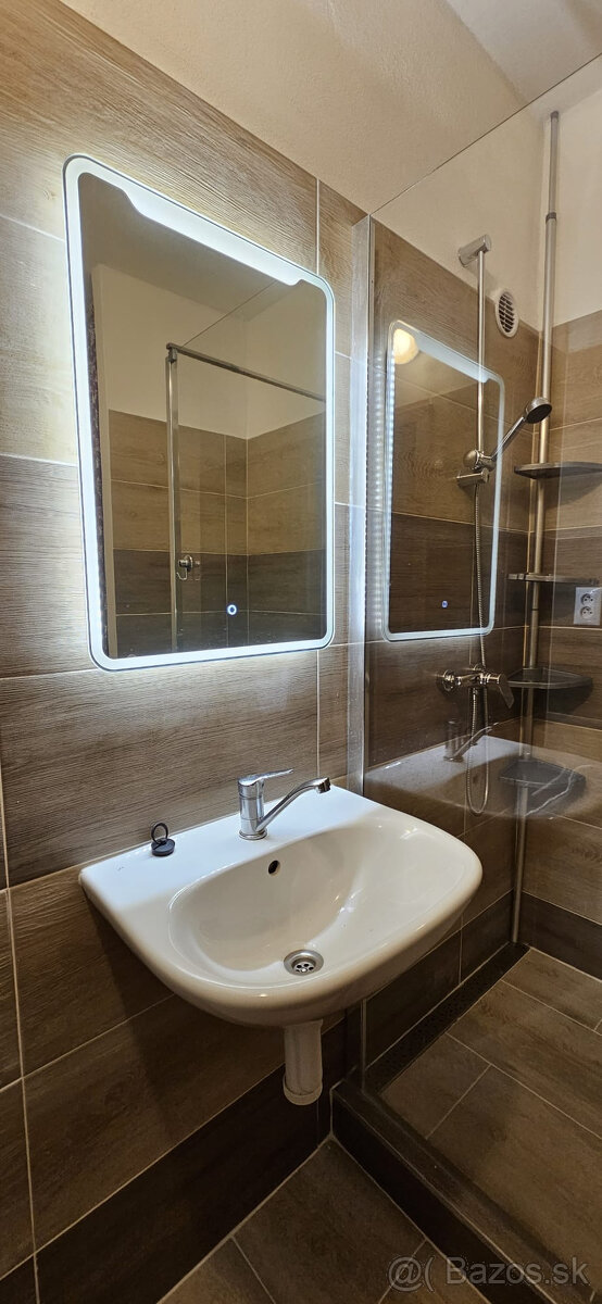 Byt 2+1 s loggiou na sídlisku Západ II, Smižany, okres SNV - 16