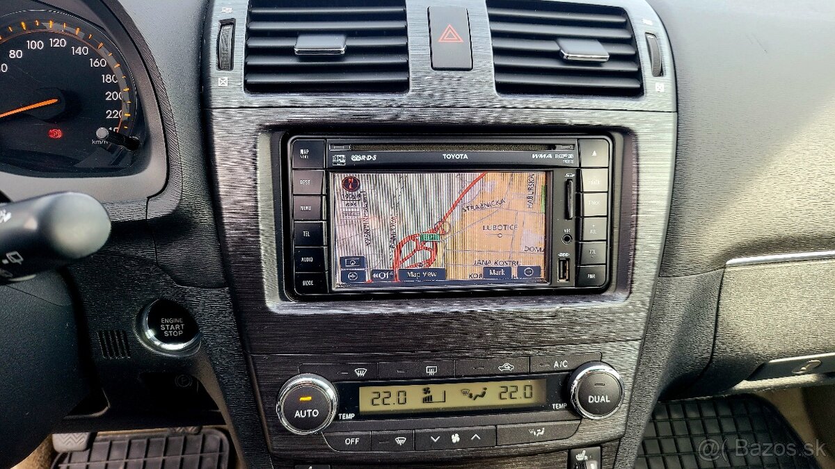 Toyota Avensis Combi 2.0 D-4D Exclusive - 16