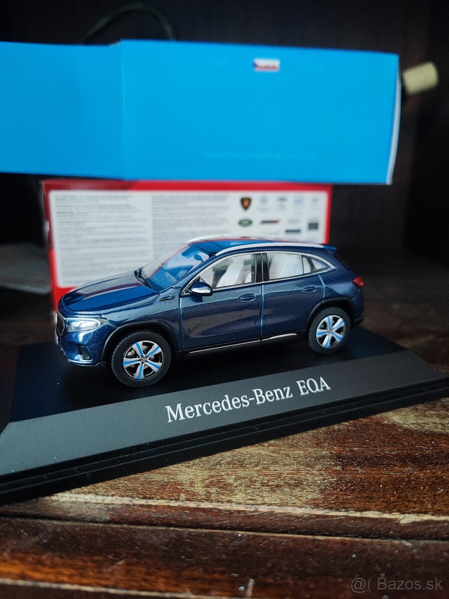 Mercedes Benz 1:43 časť 2 - 16