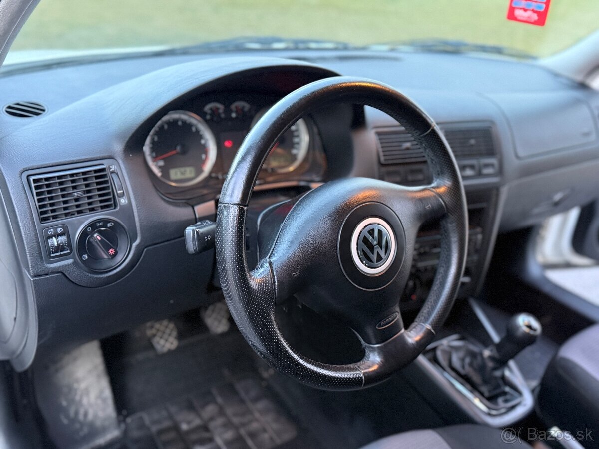 Predám krásny Vw Golf 4 - 16