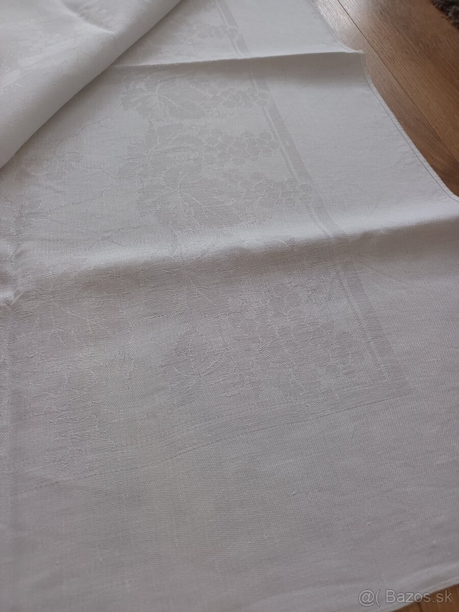 Damaškové obrusy - 16