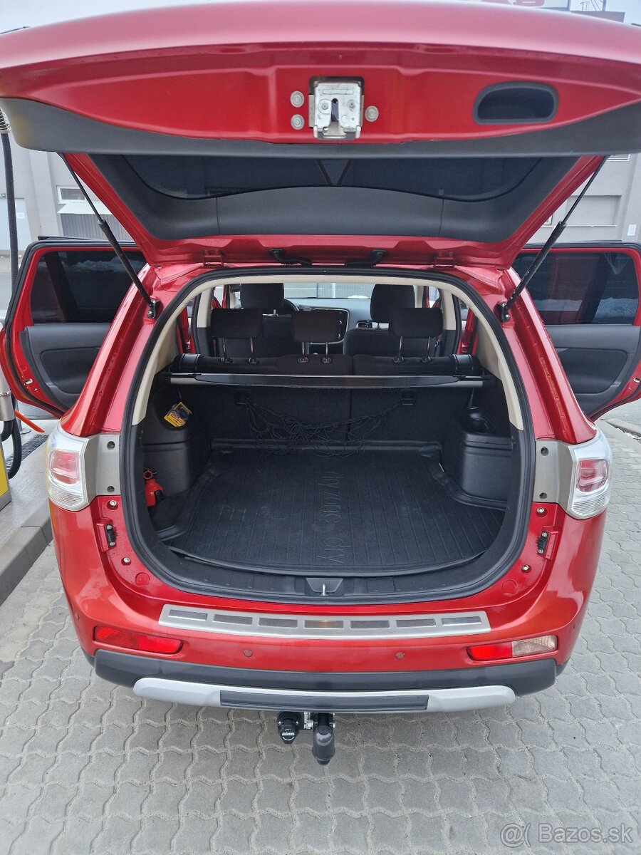 Mitsubishi Outlander 2.0 110kw benzín - 16