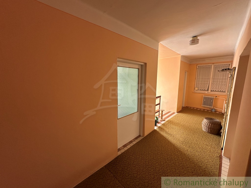 Rodinný dom s veľkým pozemkom v tichej lokalite Hurbanova - 16