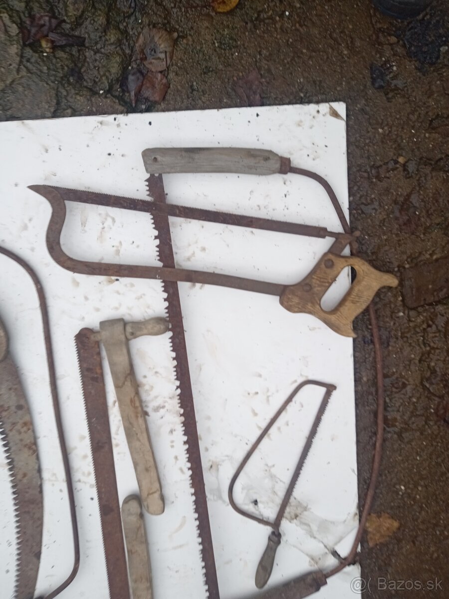 Staré náradie na dekoráciu - 16