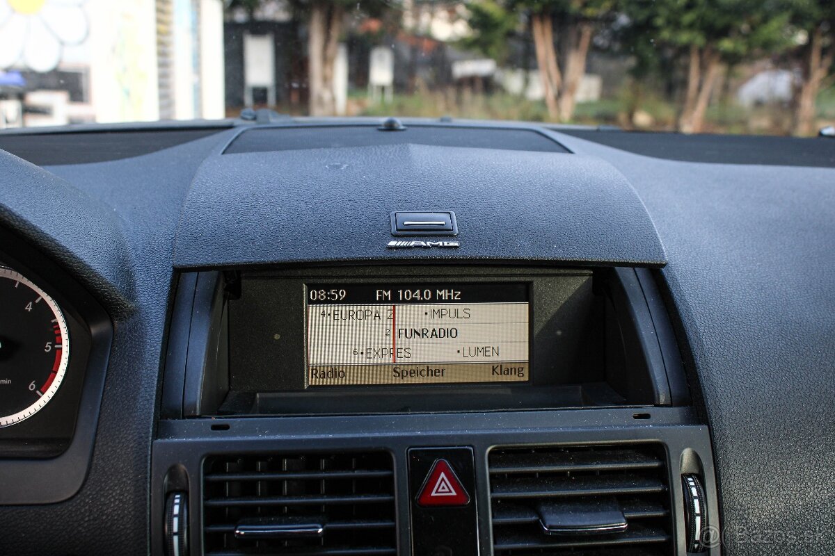 Mercedes-Benz C trieda Kombi 200 CDI Elegance - 16