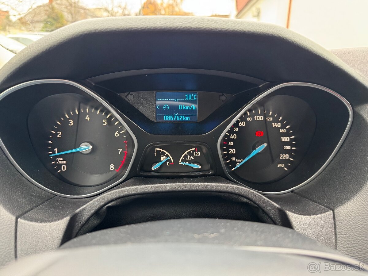 Ford Focus Kombi 1.0 EcoBoost - 16