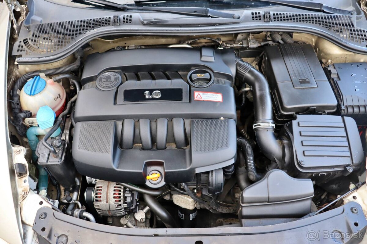 Škoda Octavia 1.6 Ambiente - 16