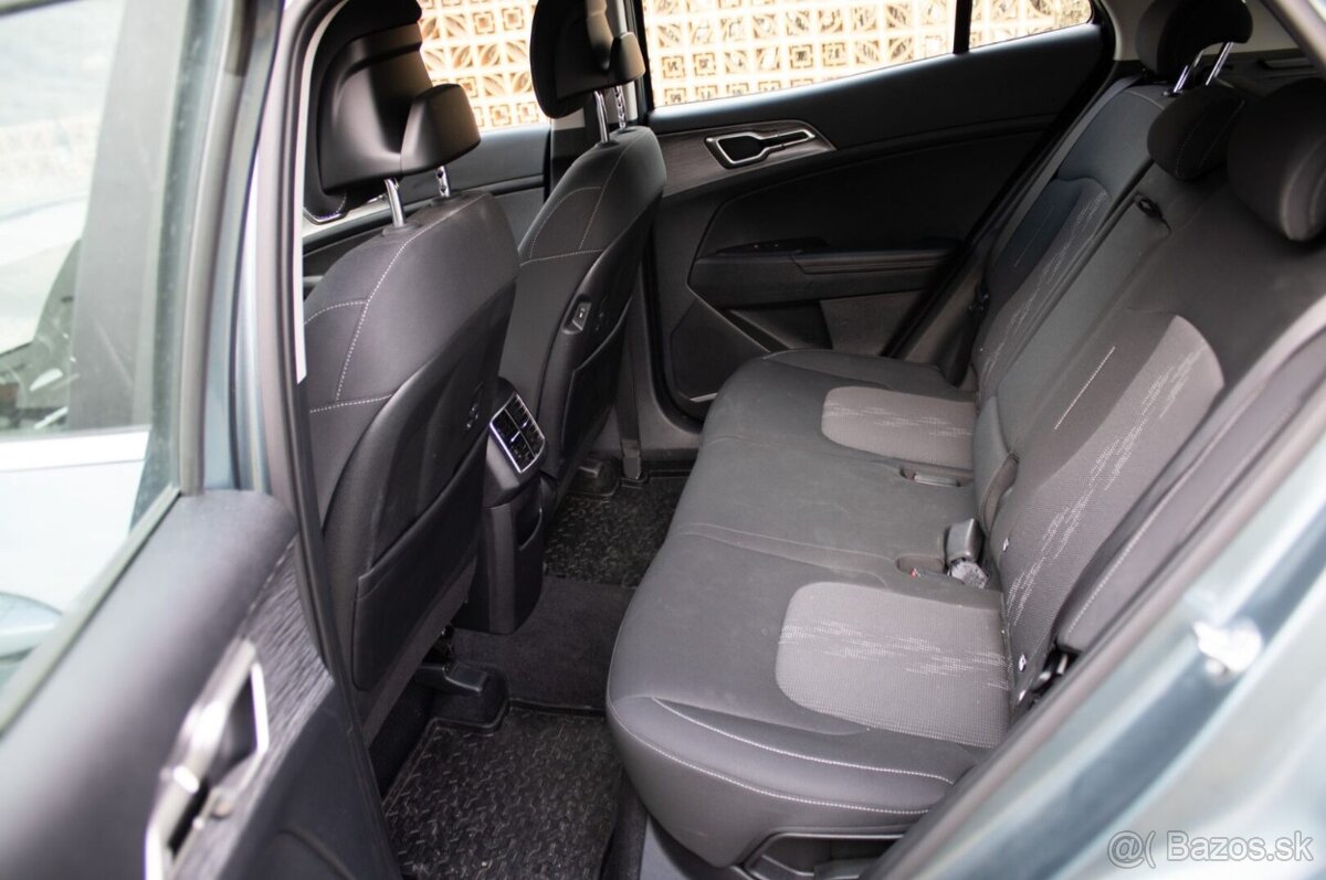 Kia Sportage 100% stav, servisované - 16
