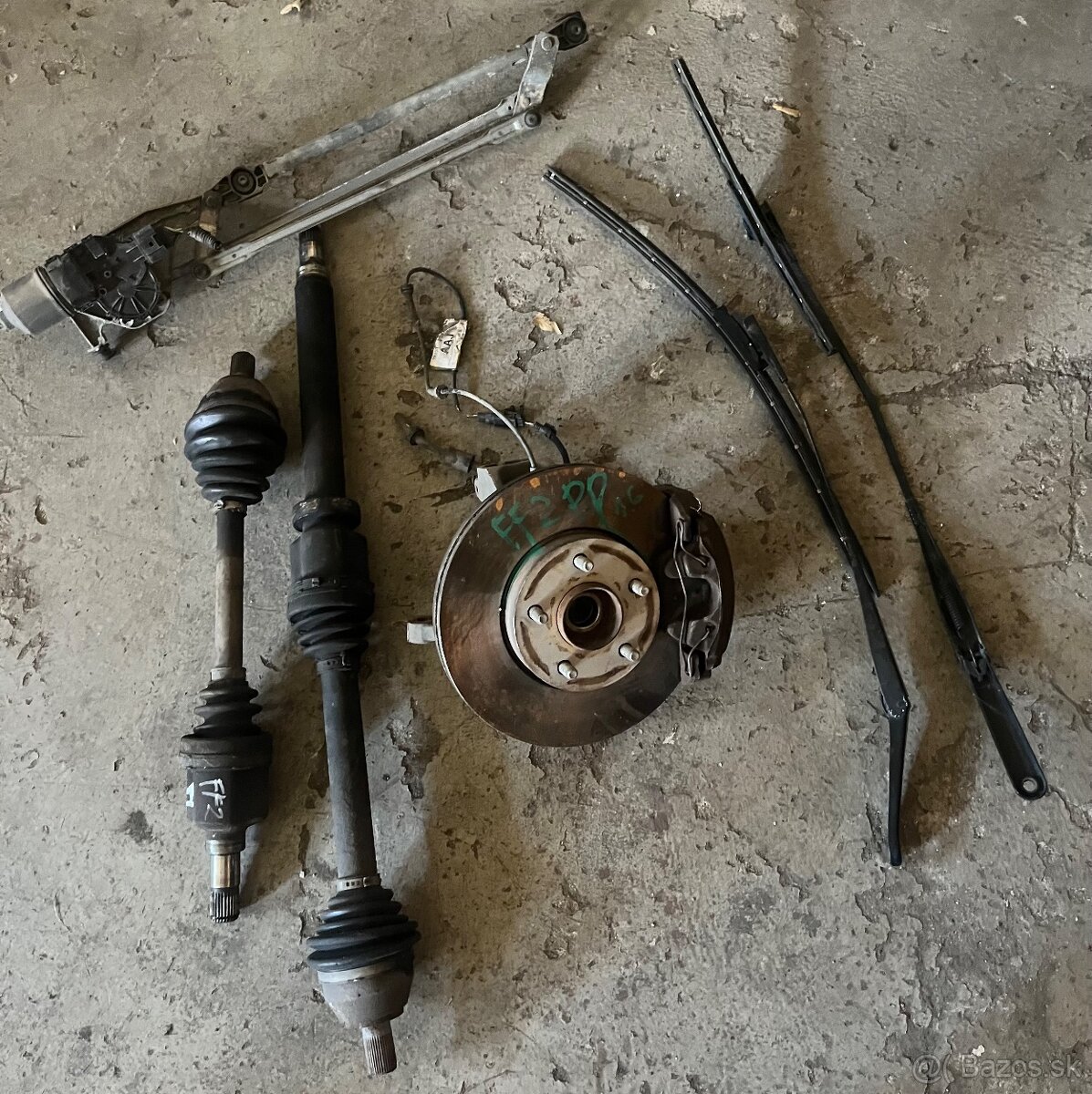 Predam vsetko za 100e Ford Focus MK2 - 16