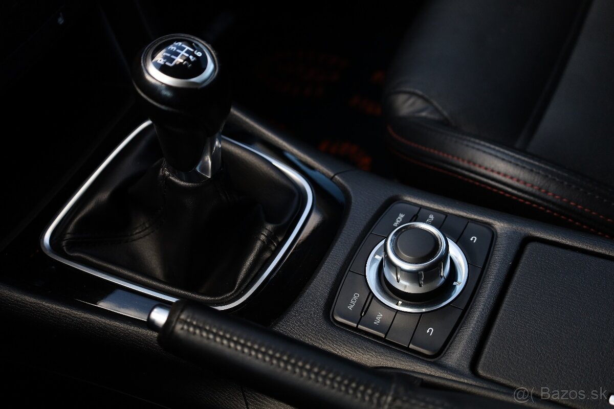 Mazda 6 Combi (Wagon) 2.0 Skyactiv-G165 Revolution Top - 16