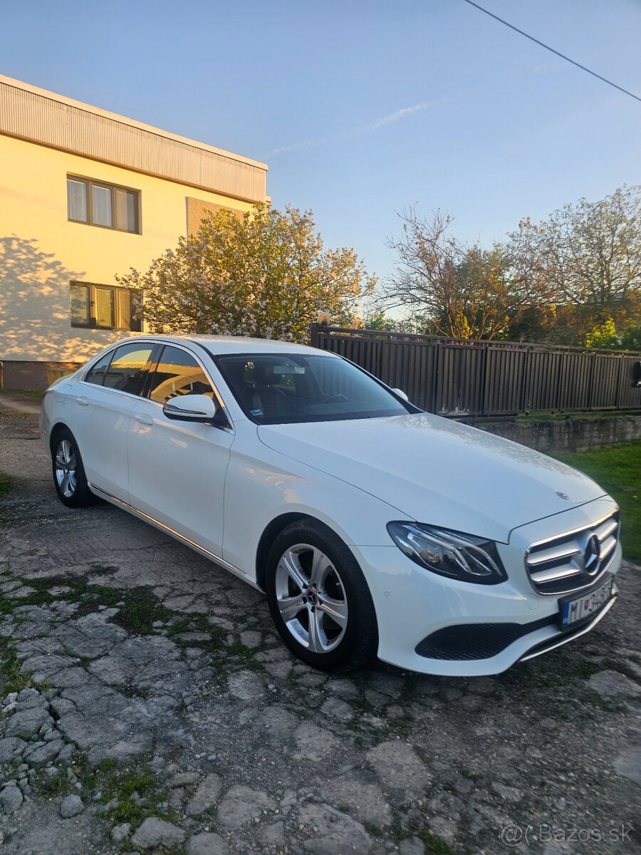 Mercedes - Benz E 220 cdi 4 matic - 16