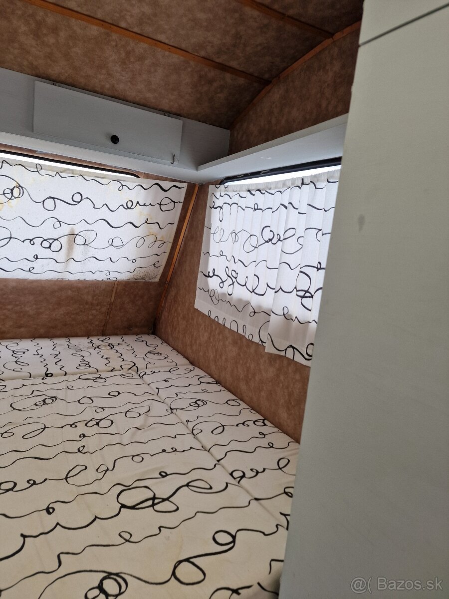 Astra 300 (Beskydsport) karavan - 16