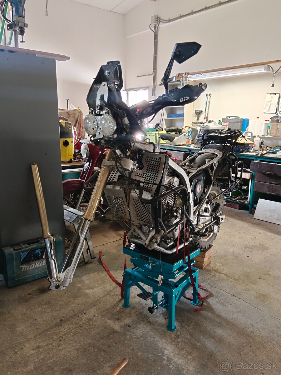 SERVIS A ÚPRAVY MOTORIEK - 16