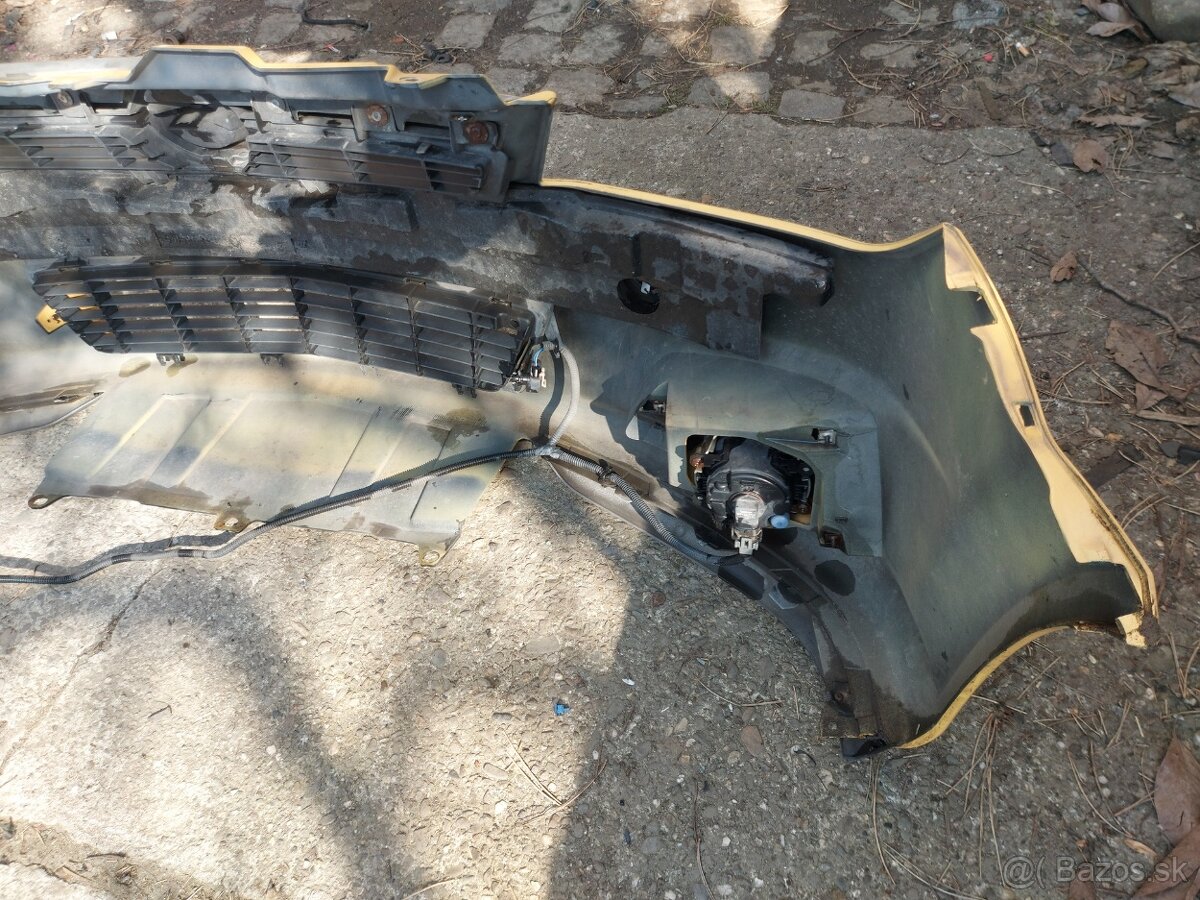 OPEL TIGRA B TWINTOP CABRIO - přední nárazník - 16