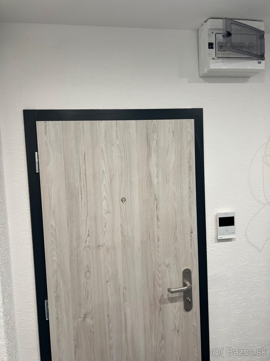 1,5 Izbovy byt nad jazerom - 16