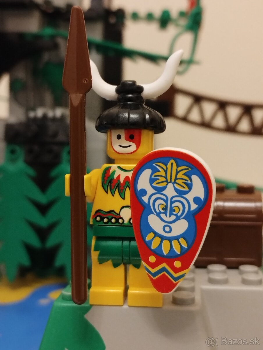 LEGO Pirates 6278 Enchanted Island - 16